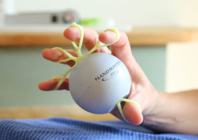 Handtherapie mit Ball